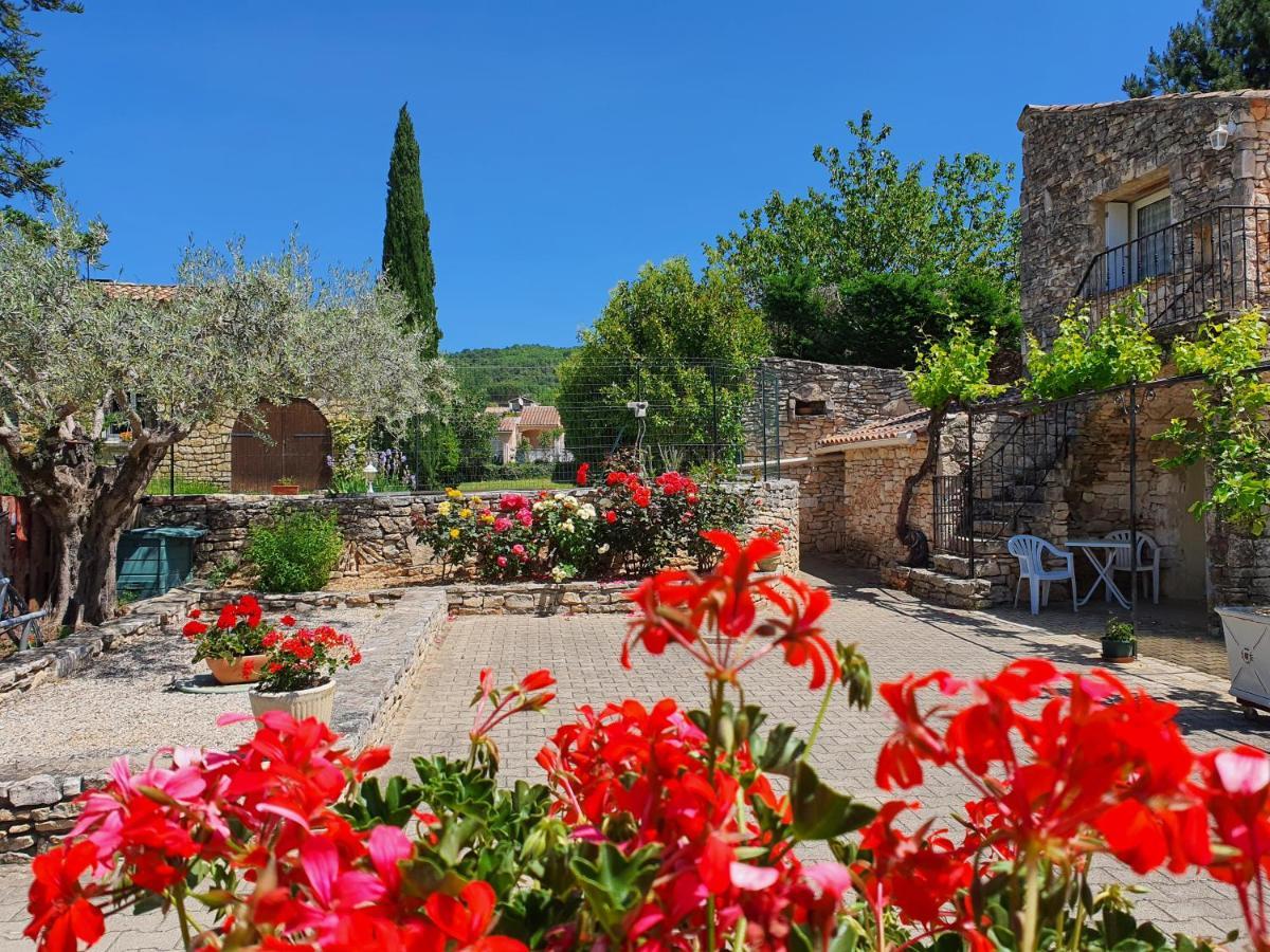 Logis Hotel Restaurant L'Escarbille Saint-Martin-dʼArdèche Kültér fotó